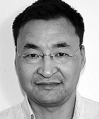 Munkh-Erdene Lkhamsuren headshot