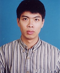 Tu Nguyen headshot
